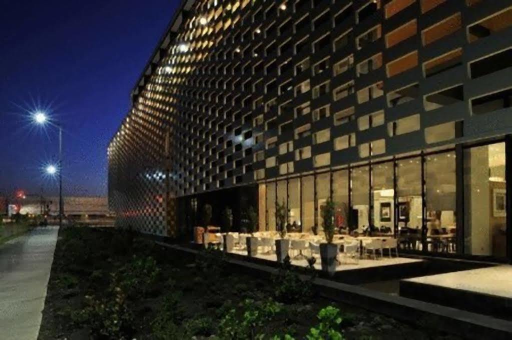 Hotel Casino Talca タルカ エクステリア 写真